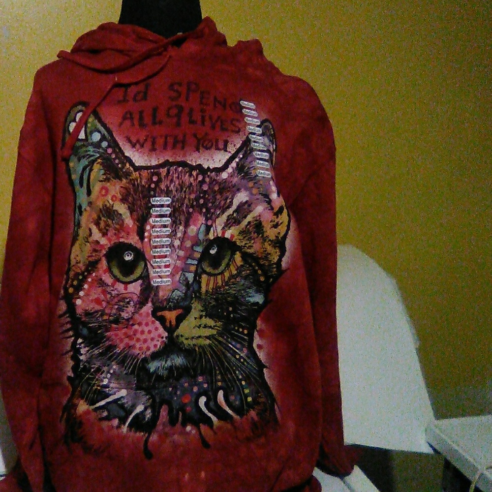 Sweat Shirt/Hoodie
